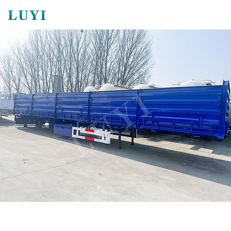 लुयी 3-एक्सल डिटैचेबल साइड पैनल सेमी-ट्रेलर को सफलतापूर्वक जाम्बिया भेज दिया गया, जिससे चीन-अफ्रीका लॉजिस्टिक्स सहयोग गहरा हुआ