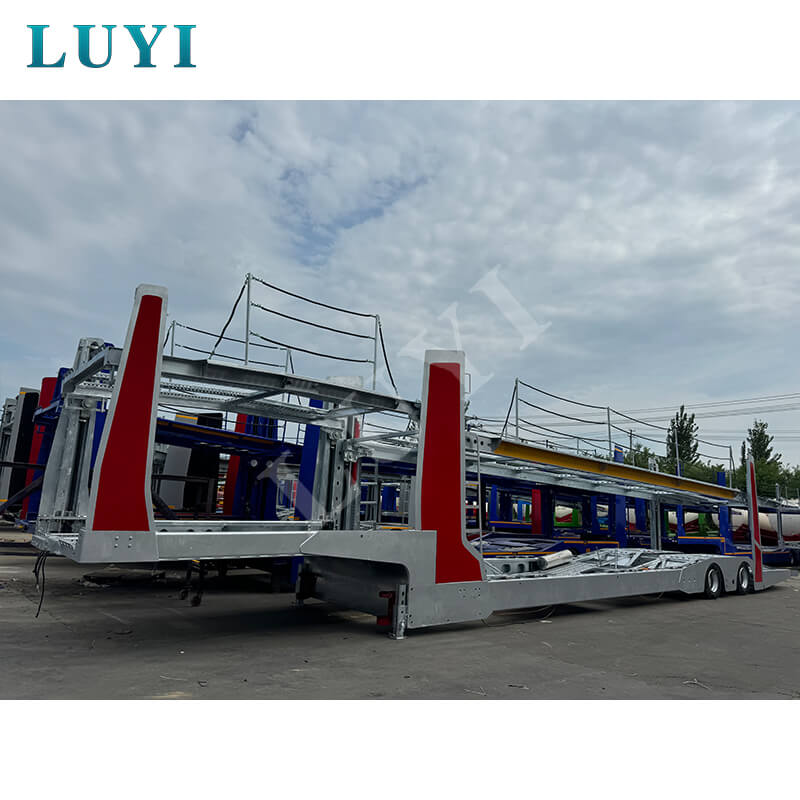 कुशल सीमा-पार परिवहन के लिए एक नया बेंचमार्क: 2-एक्सल डबल-डेकर कार कैरियर चीन-लेबनान रसद सहयोग को बढ़ावा देते हैं