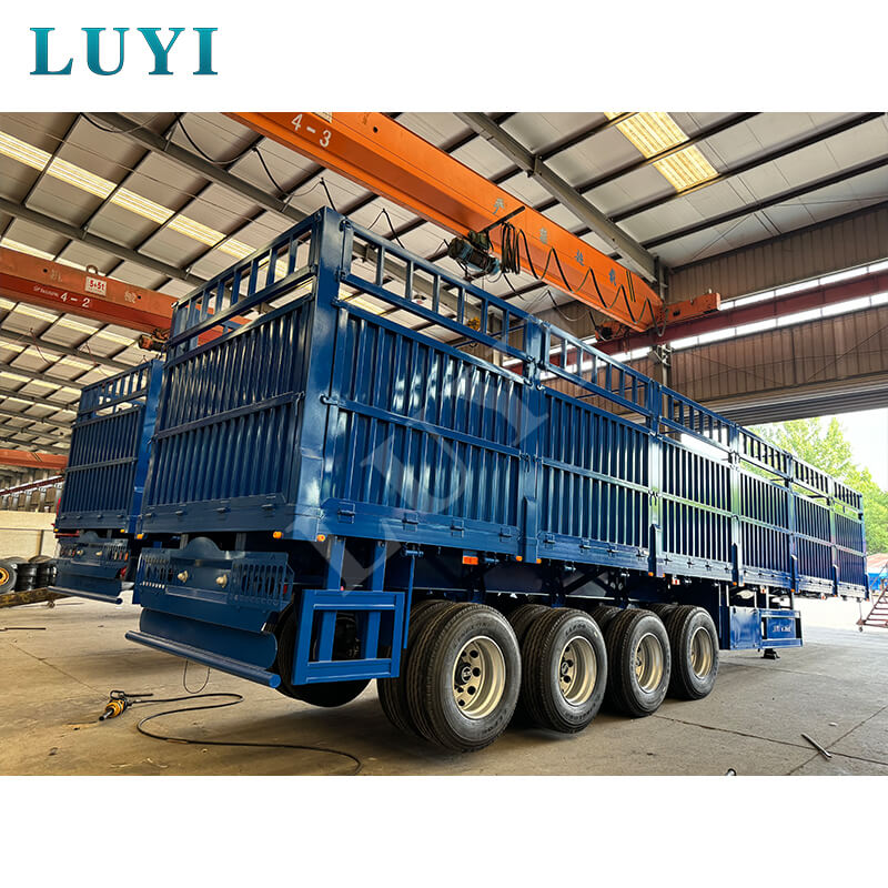 सीमा-पार लॉजिस्टिक्स को नया बढ़ावा: पांच-एक्सल साइड वॉल सेमी-ट्रेलरों को सफलतापूर्वक मेडागास्कर भेजा गया, जिससे चीन-अफ्रीका माल ढुलाई सहयोग संबंध मजबूत हुए