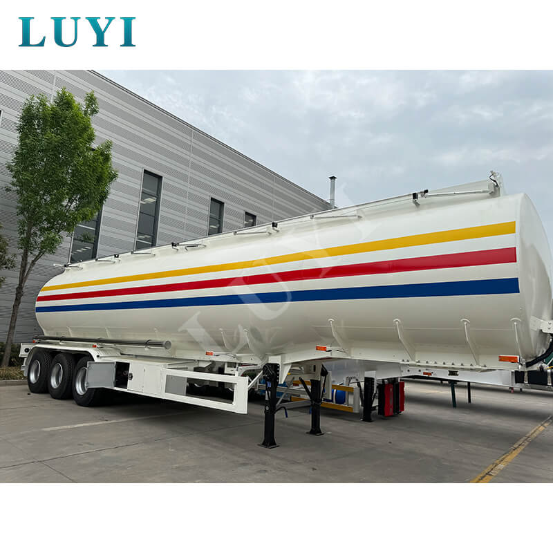 3 एक्सल 50,000 लीटर 7 कम्पार्टमेंट ऑयल टैंक सेमी ट्रेलर 3 एक्सल 50,000 लीटर 7 कम्पार्टमेंट ऑयल टैंक सेमी ट्रेलर